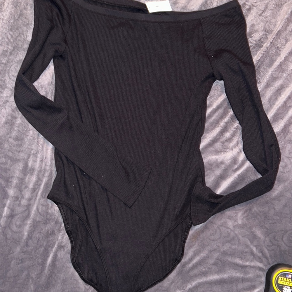 Women’s Gap Off the Shoulder BodySuit NWT BLACK SIZE XL TALL